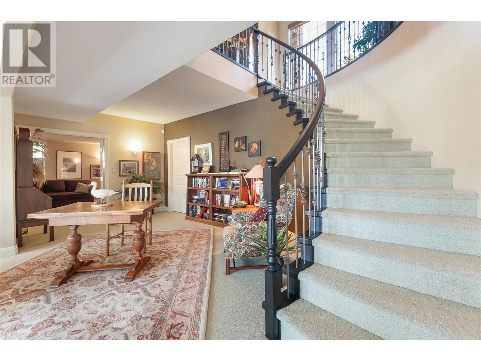 153 Apple Road