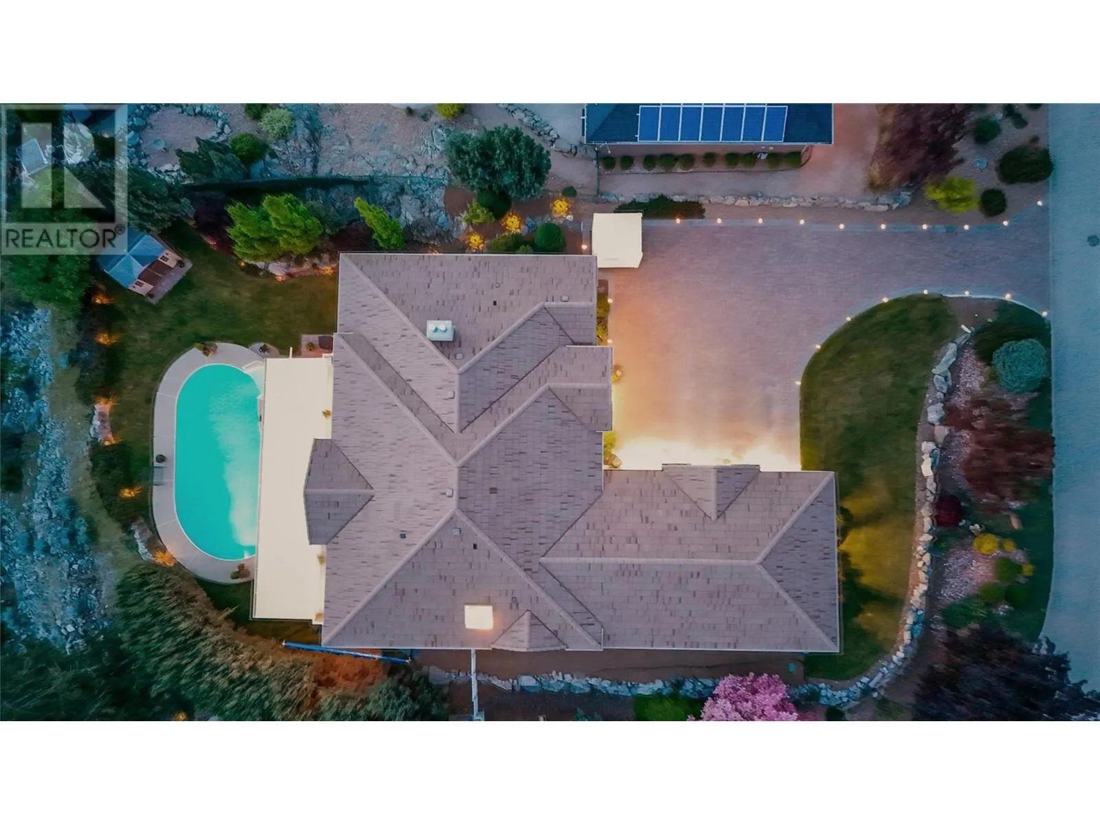 153 Apple Road