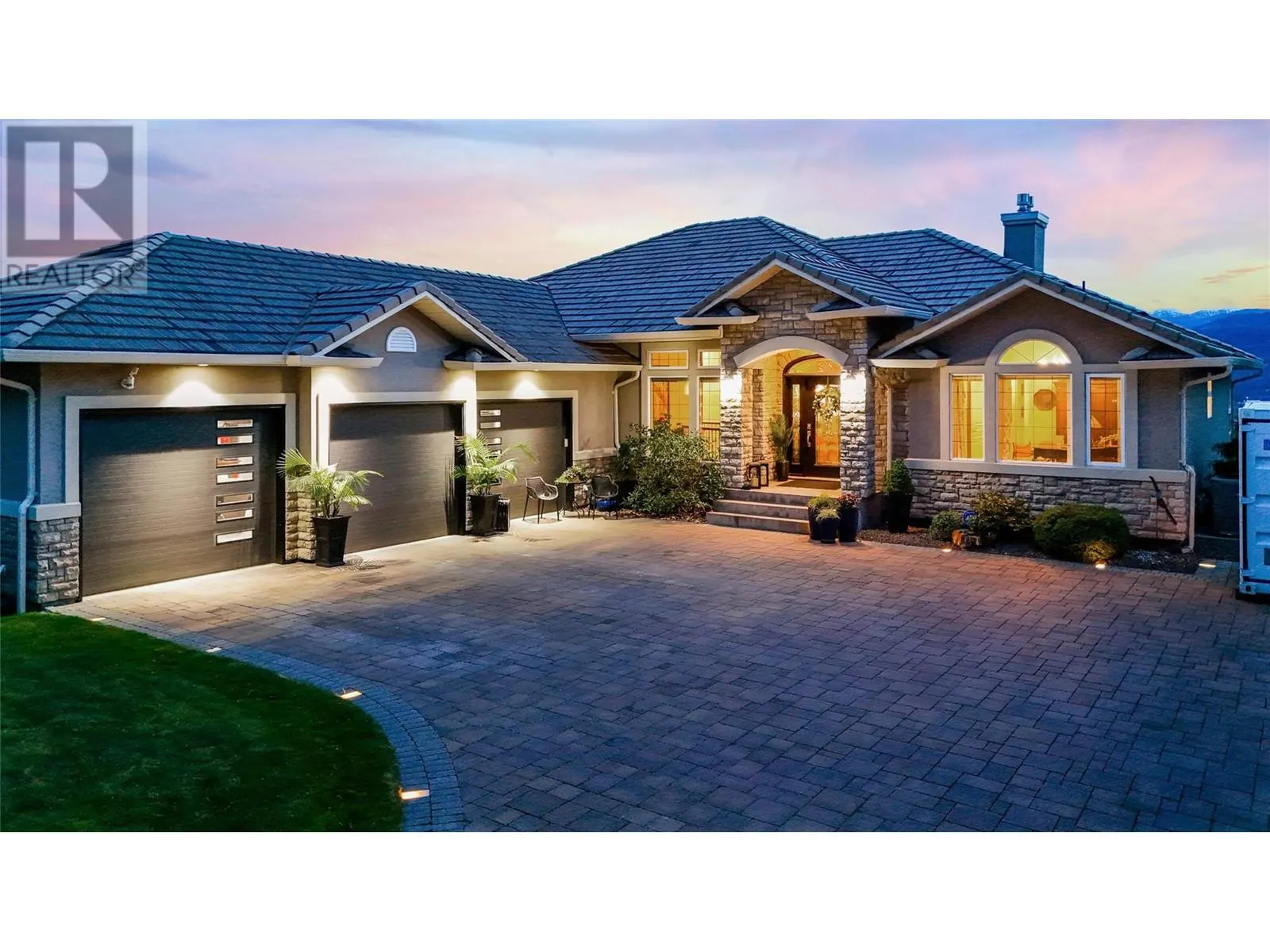 153 Apple Road