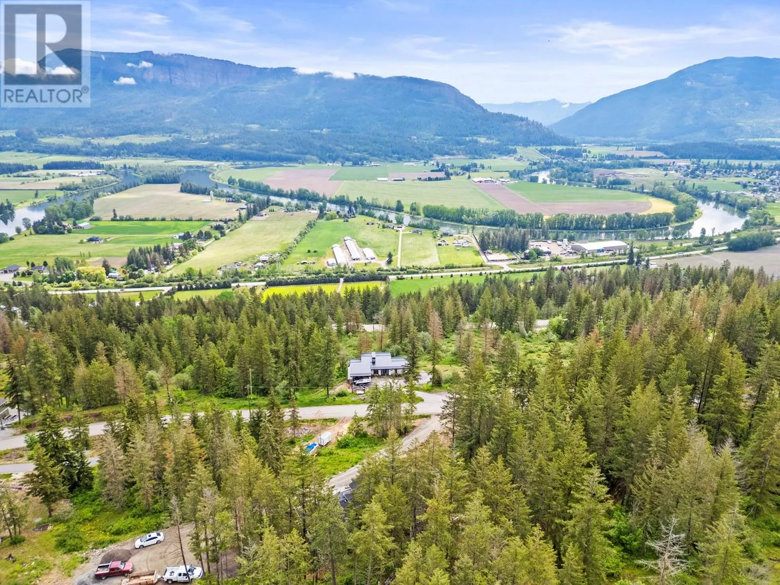 307 Oxbow Place