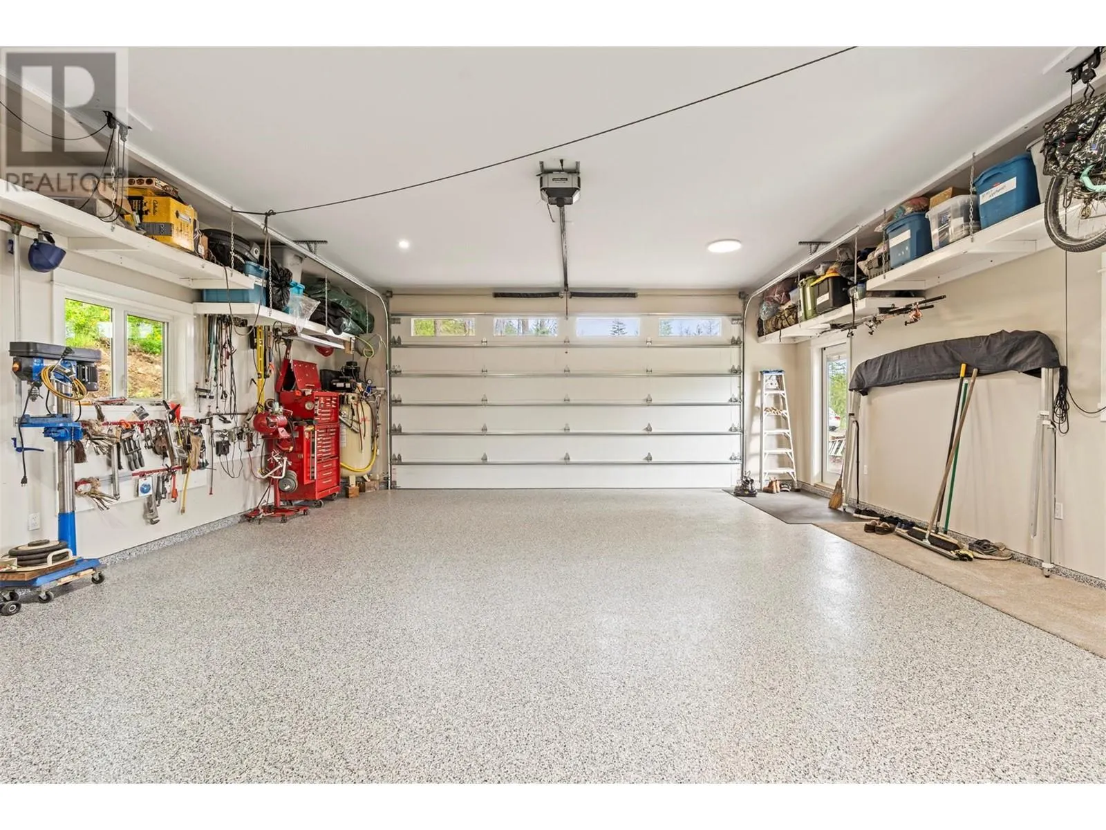 307 Oxbow Place