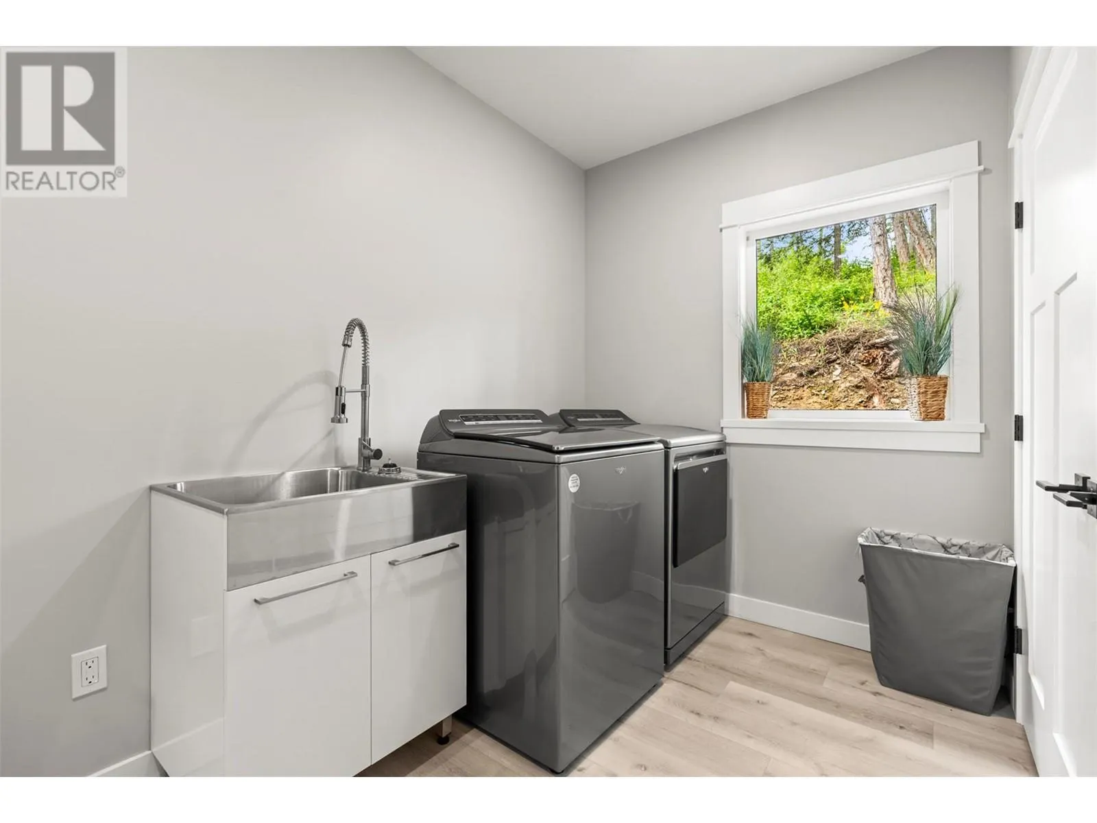 307 Oxbow Place