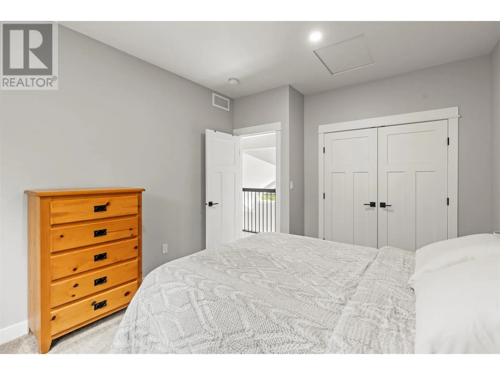 307 Oxbow Place