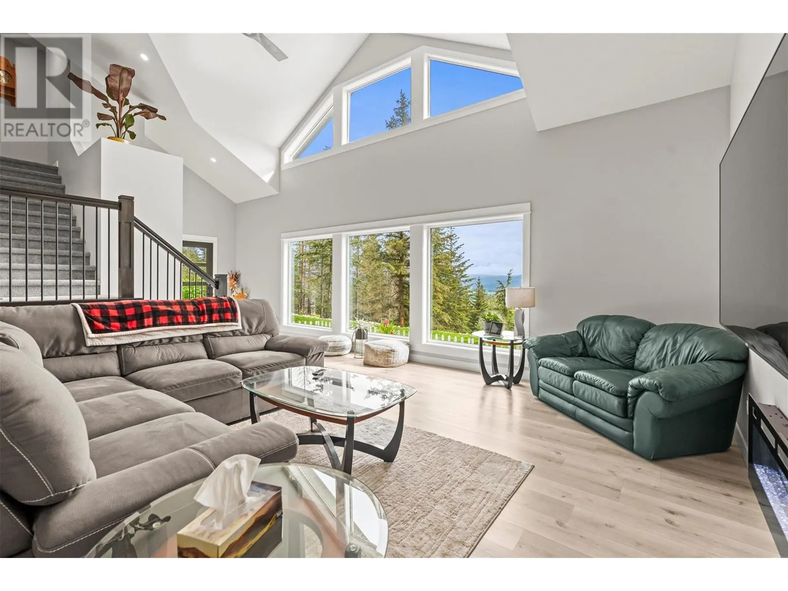 307 Oxbow Place