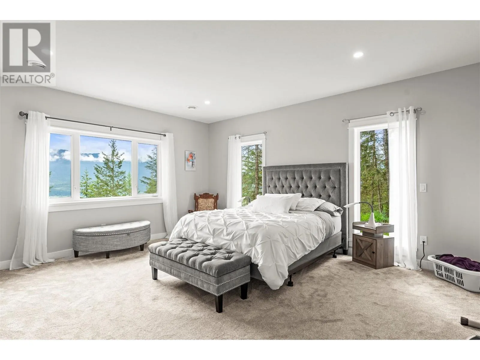 307 Oxbow Place