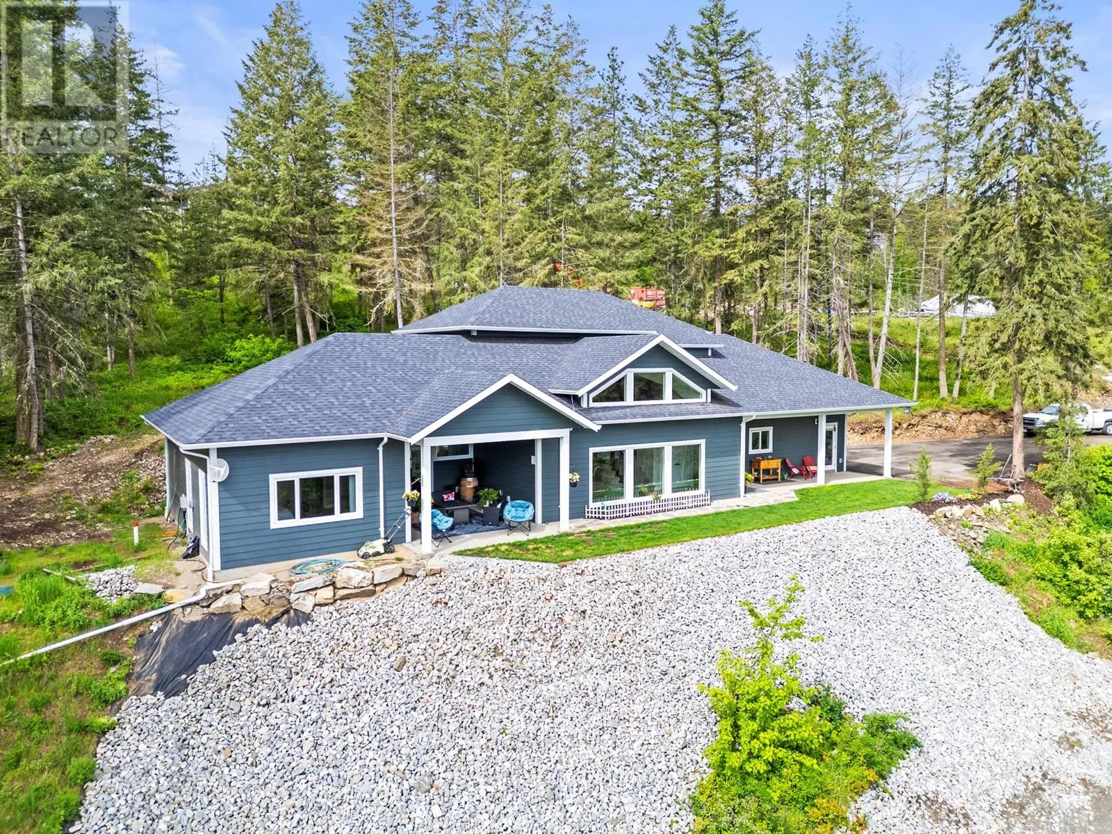 307 Oxbow Place