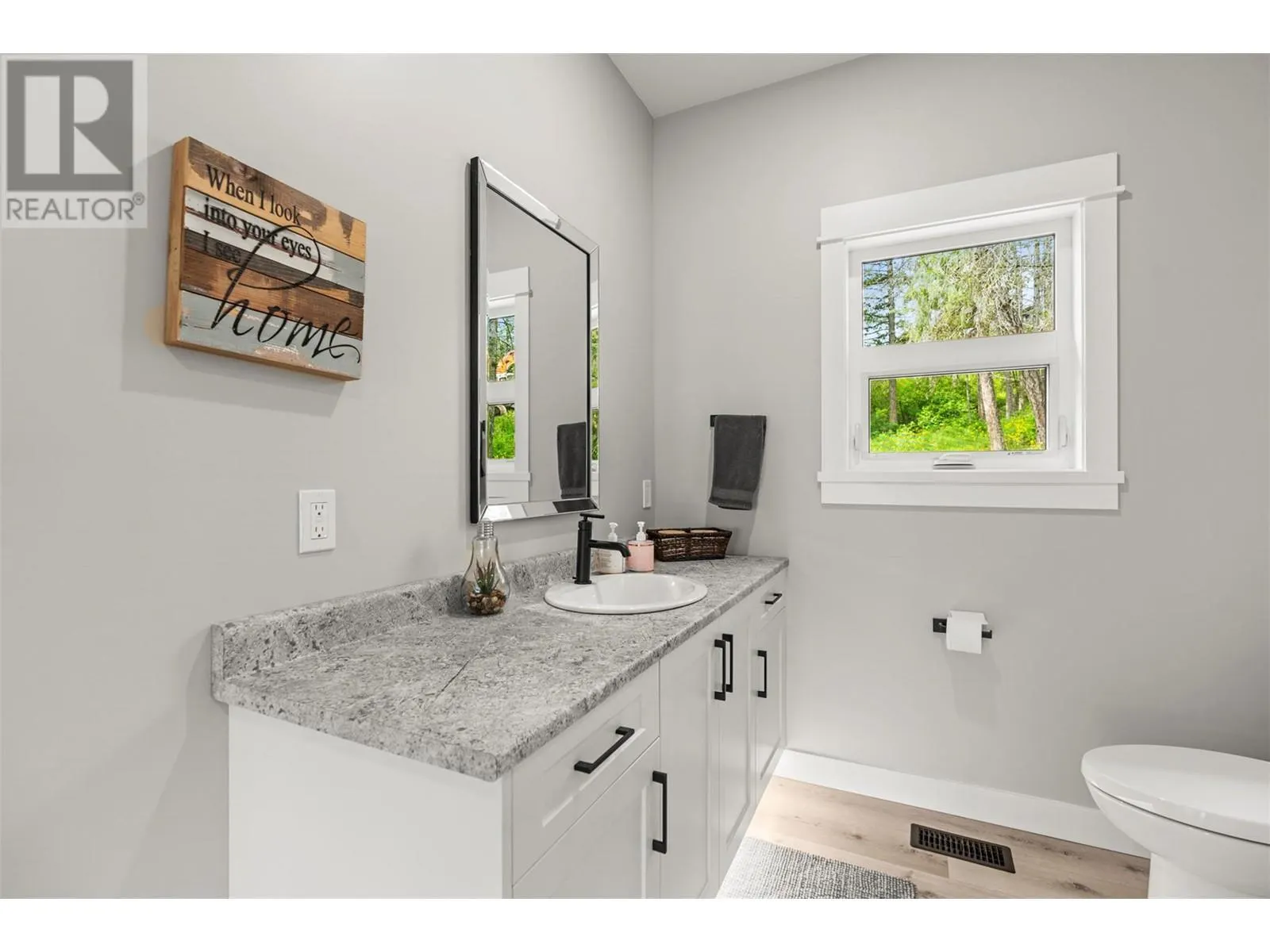 307 Oxbow Place