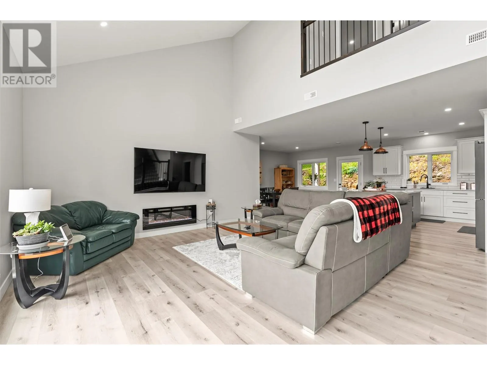 307 Oxbow Place
