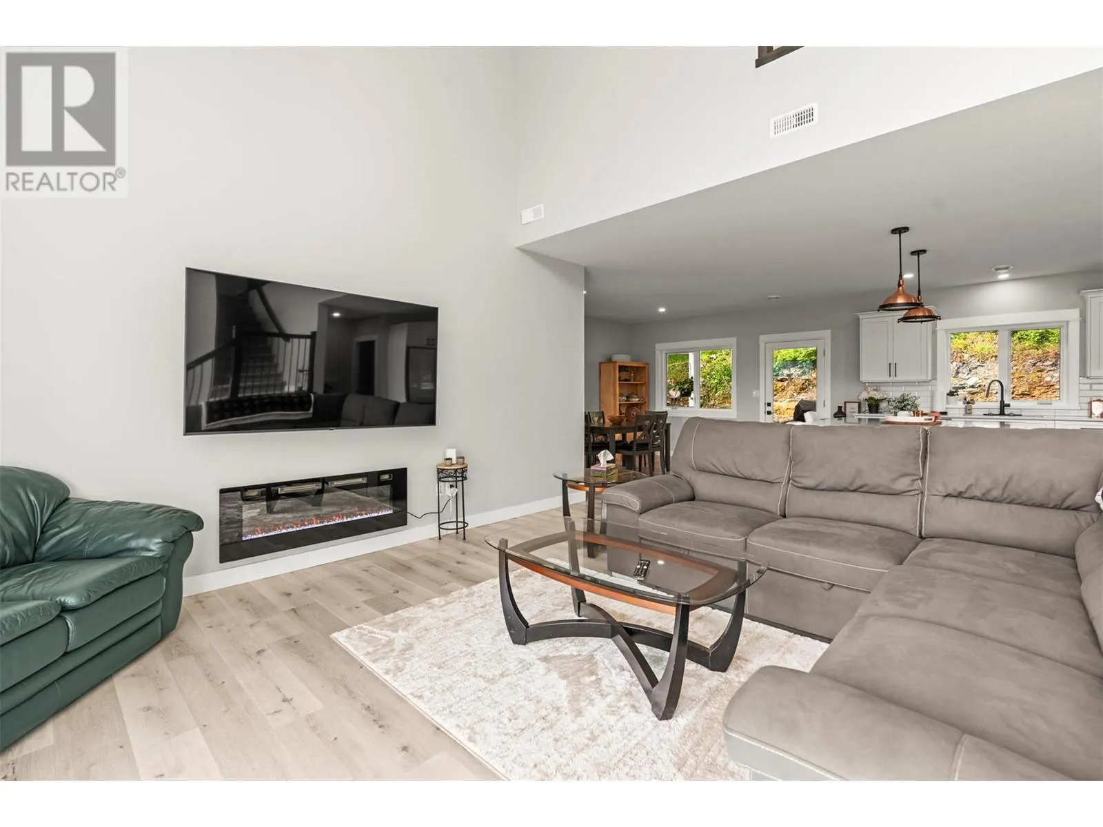 307 Oxbow Place