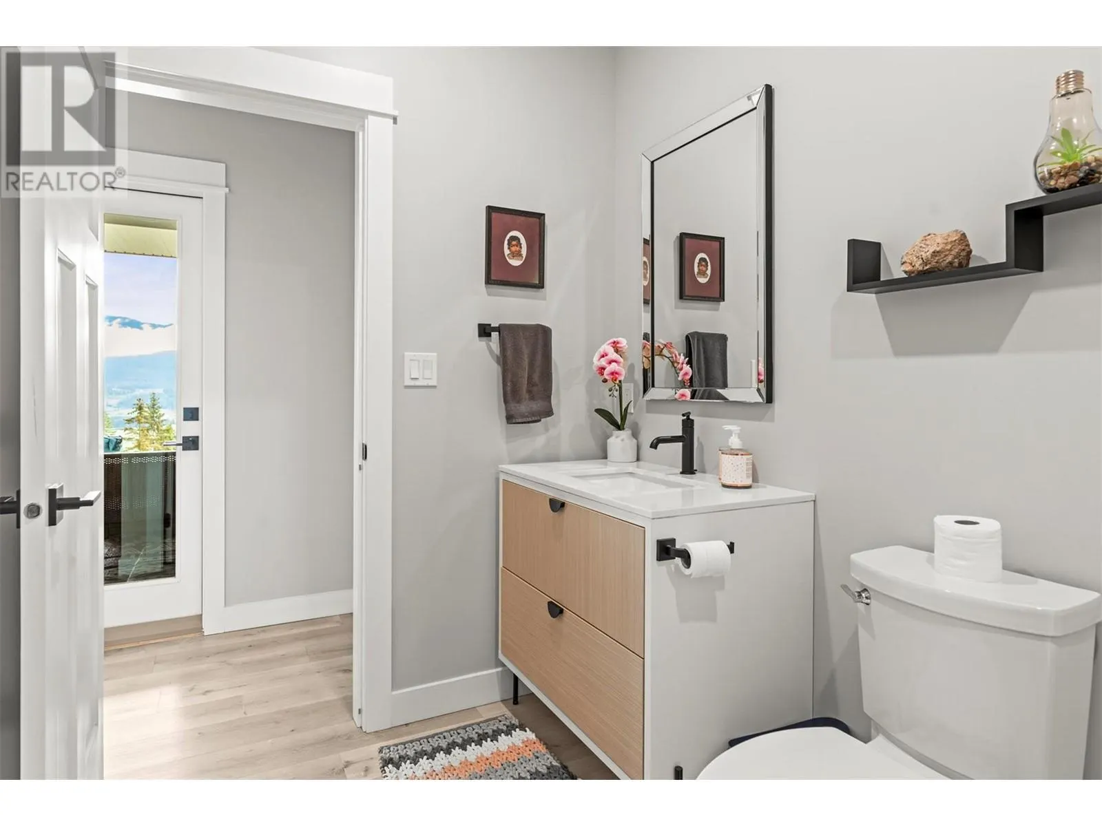 307 Oxbow Place