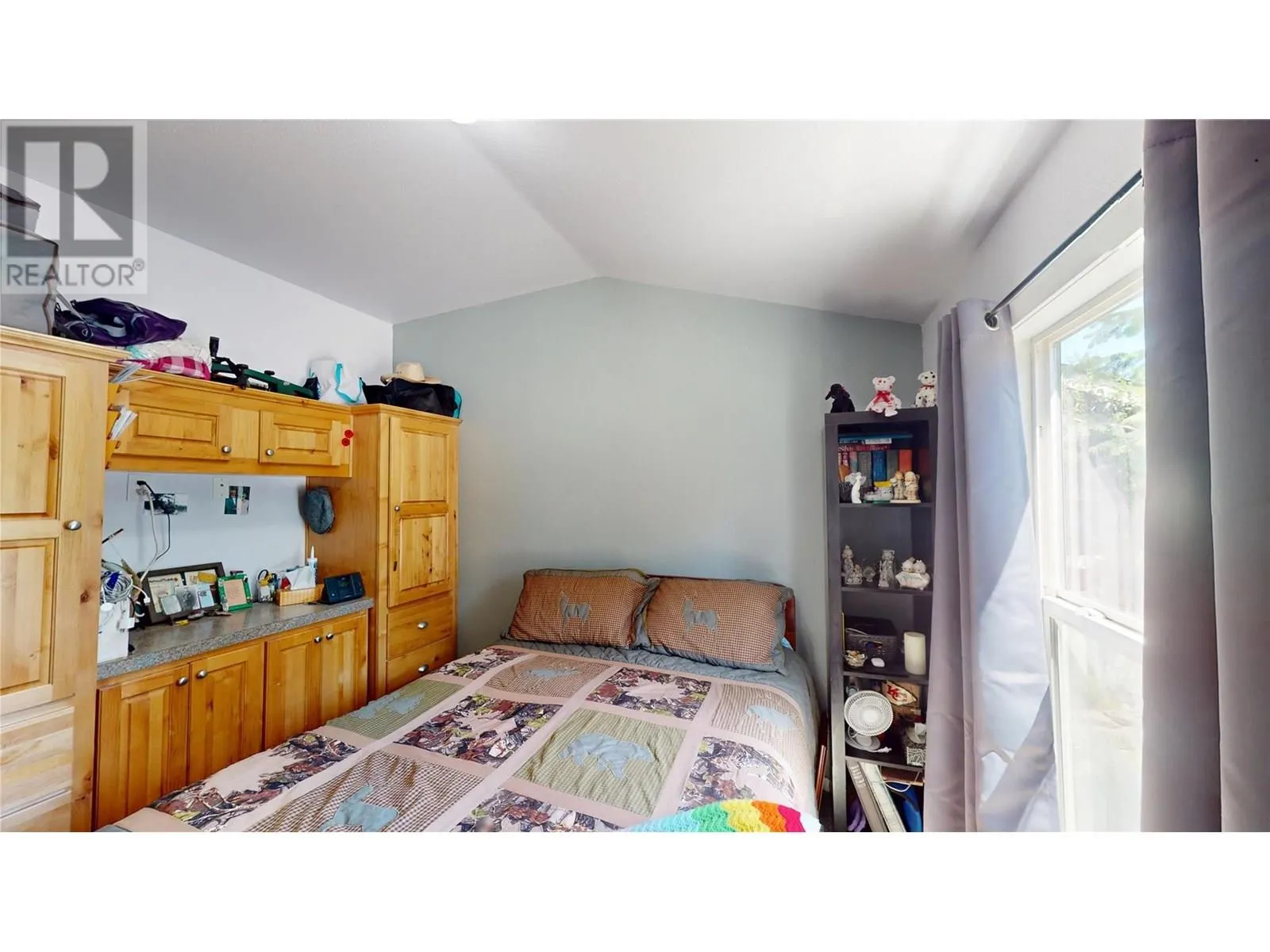3320 Theatre Road N Unit# 5