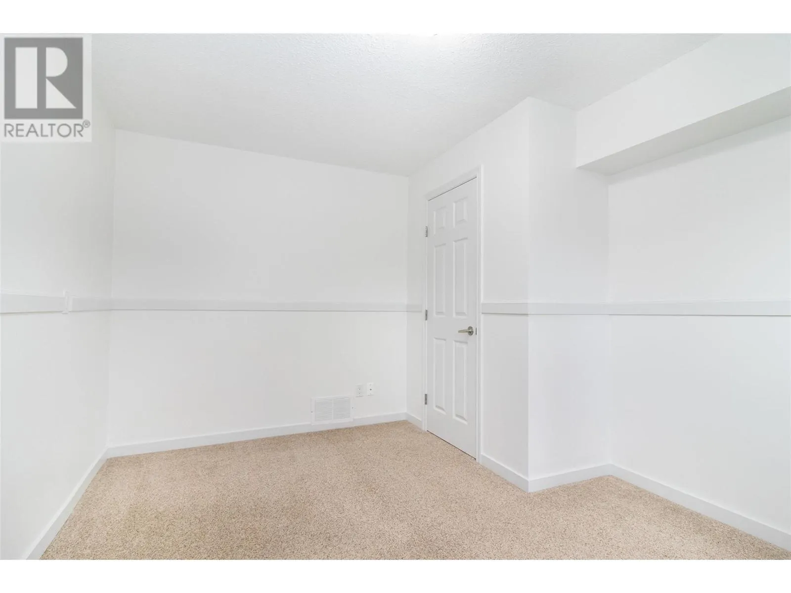 1310 Mary Court