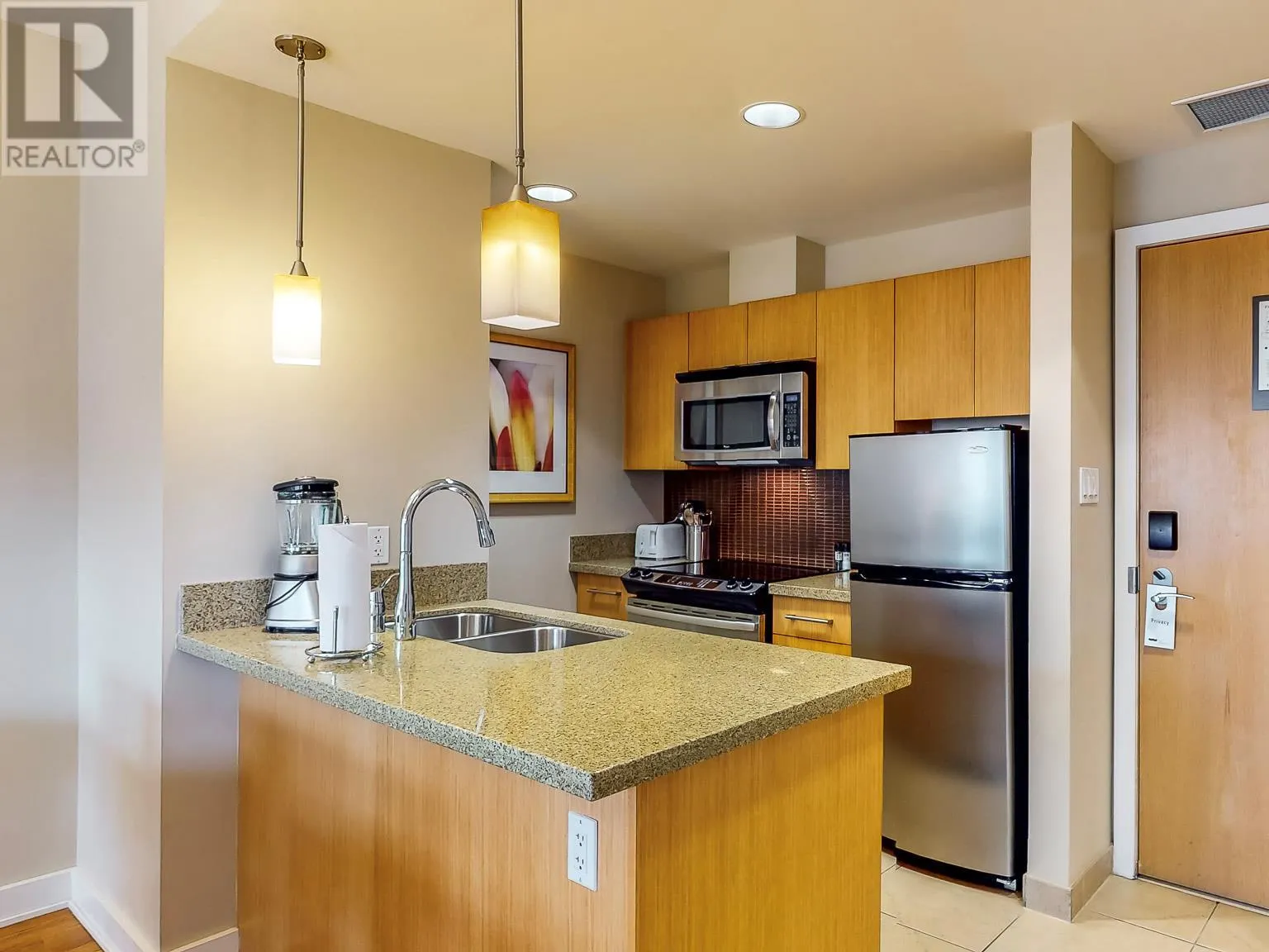 15 Park Place Unit# 413