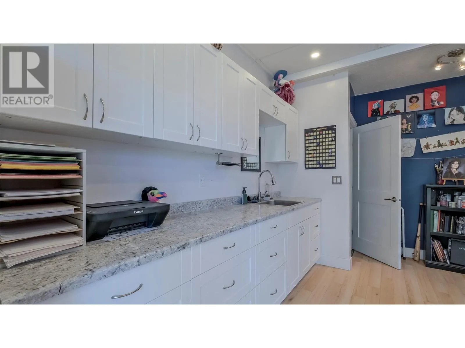 12821 Schaeffer Crescent