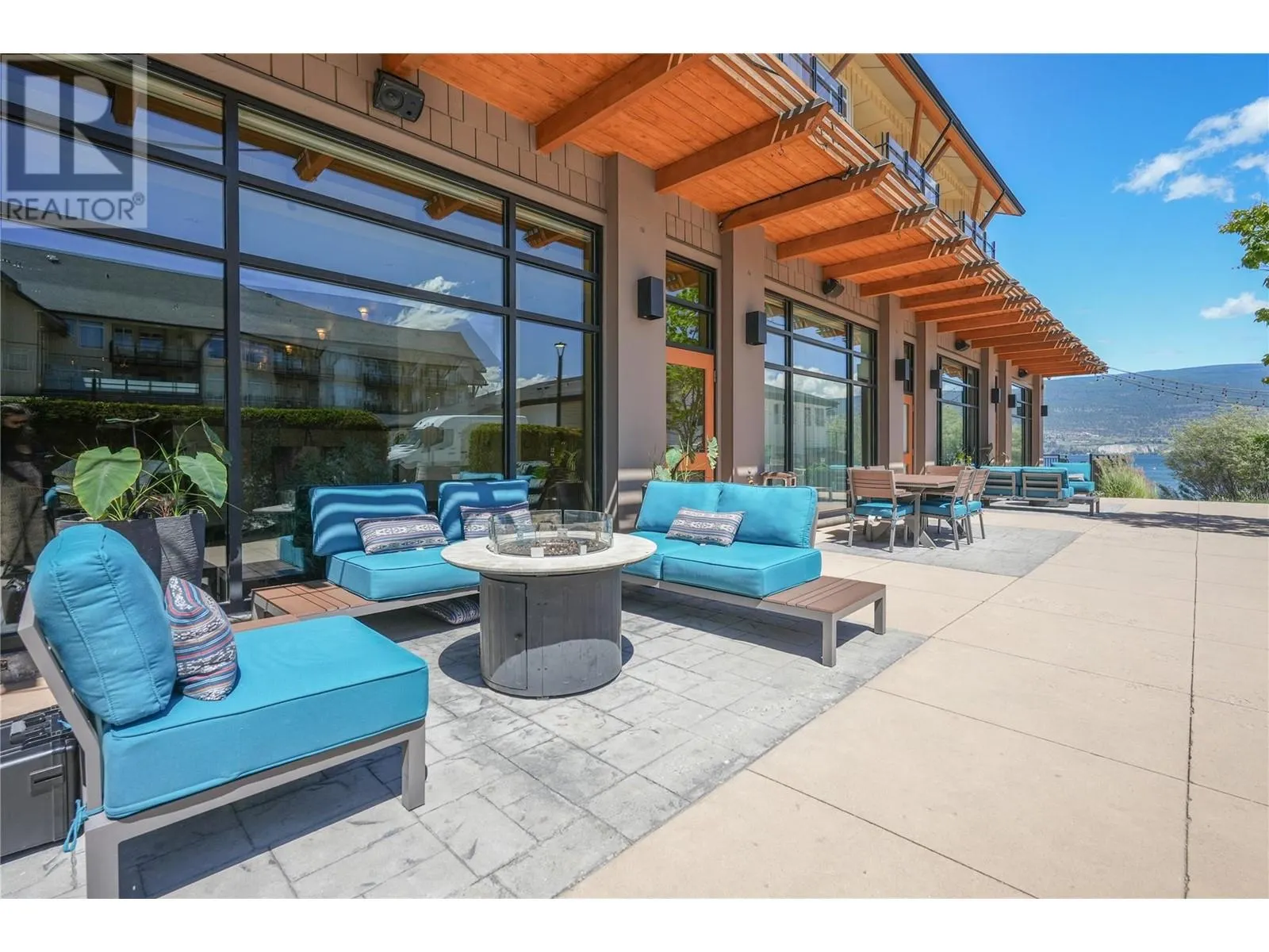 13011 Lakeshore Drive S Unit# 222