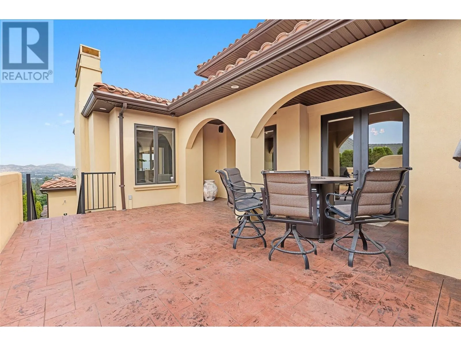 660 Almandine Court