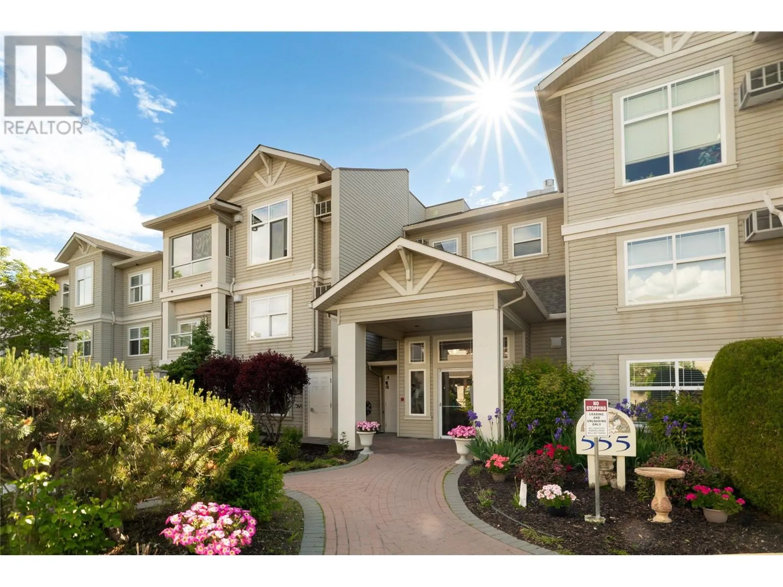 555 Houghton Road Unit# 108
