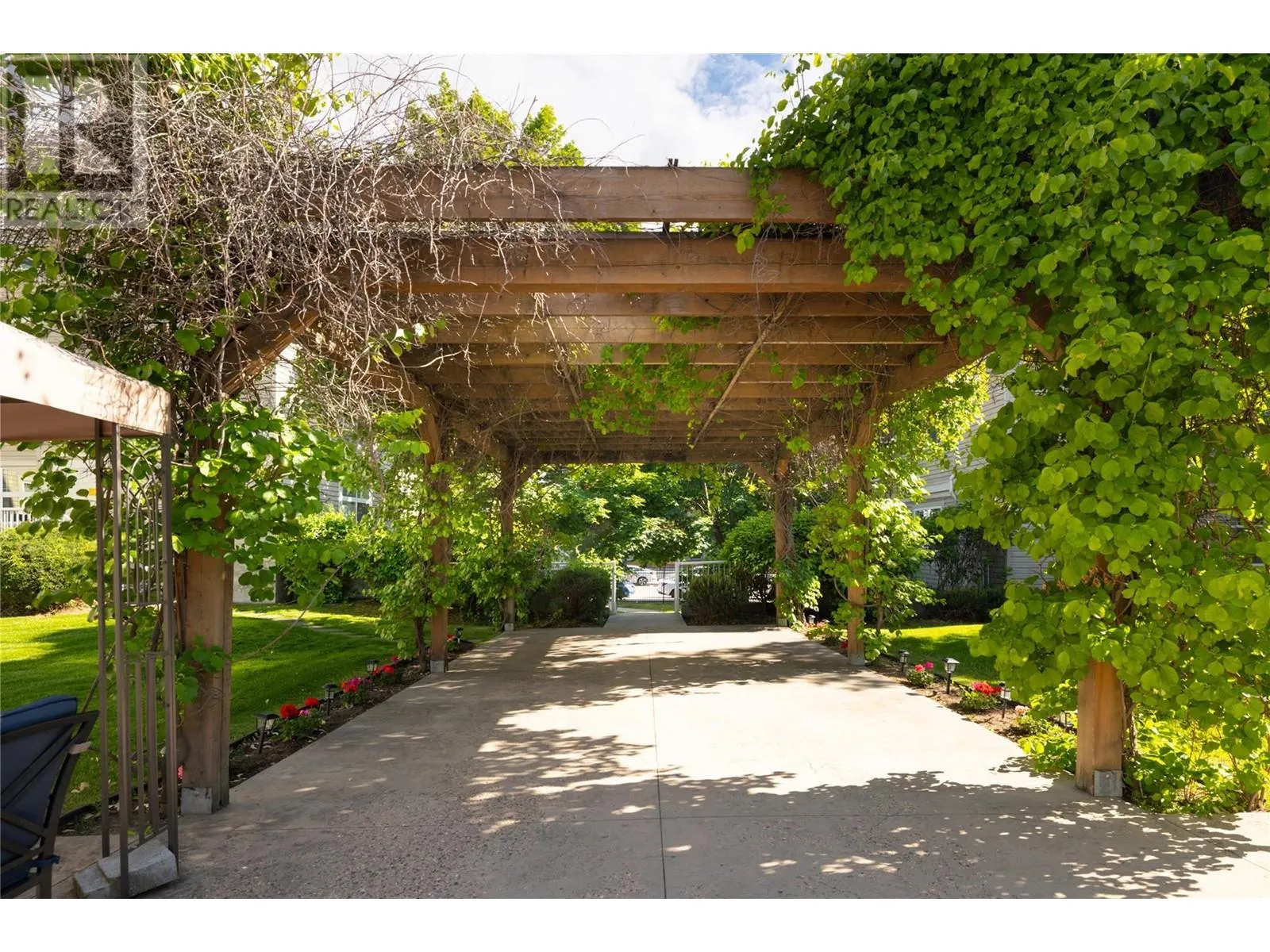 555 Houghton Road Unit# 108