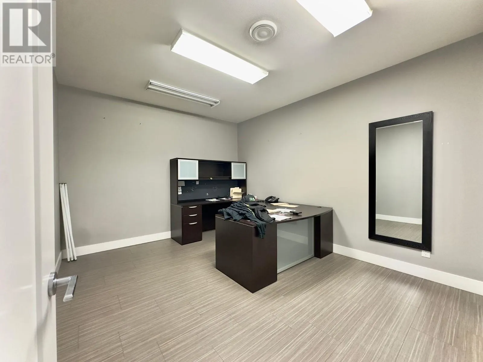 3190 Sexsmith Road Unit# 4