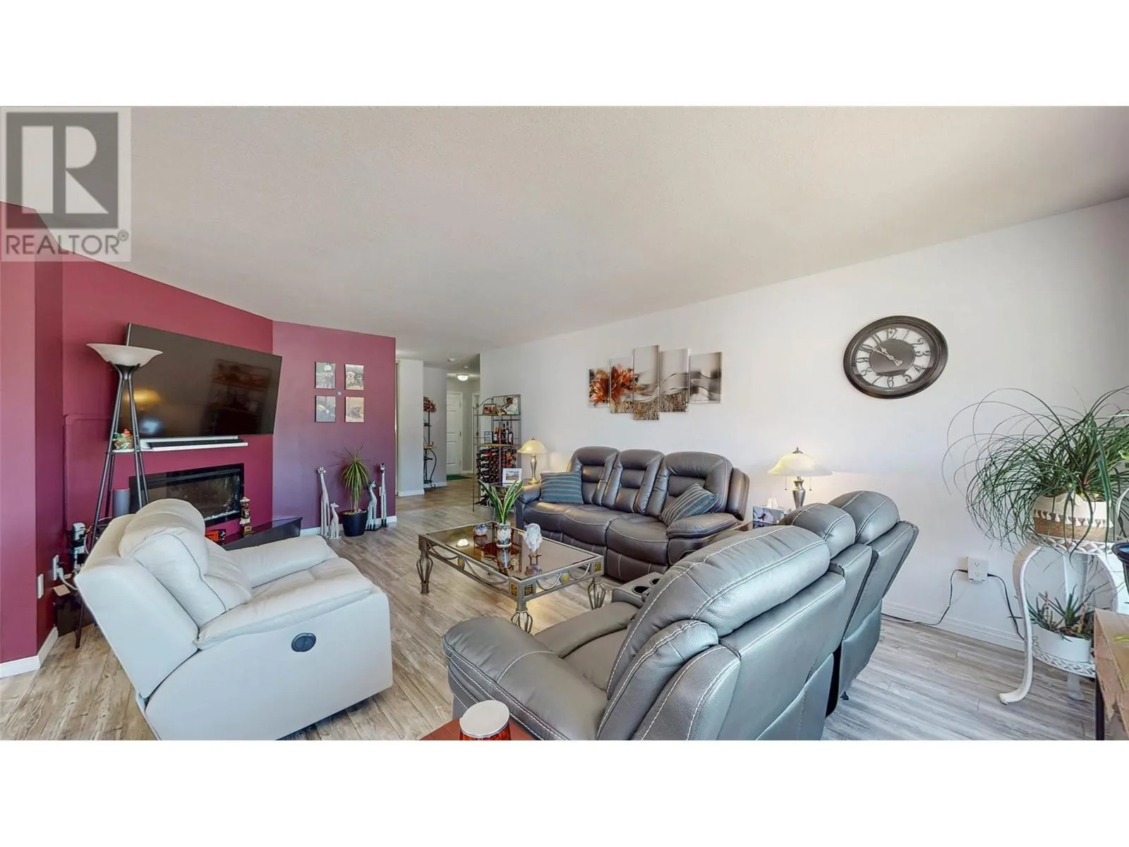 8302 68TH Avenue Unit# 303