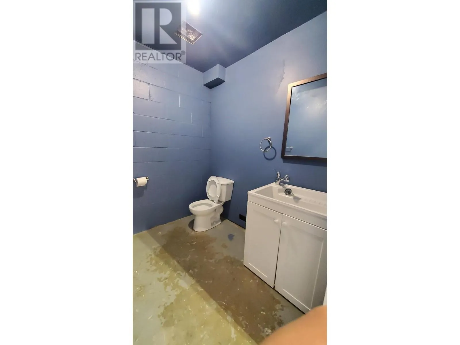 2322 Dominion Road