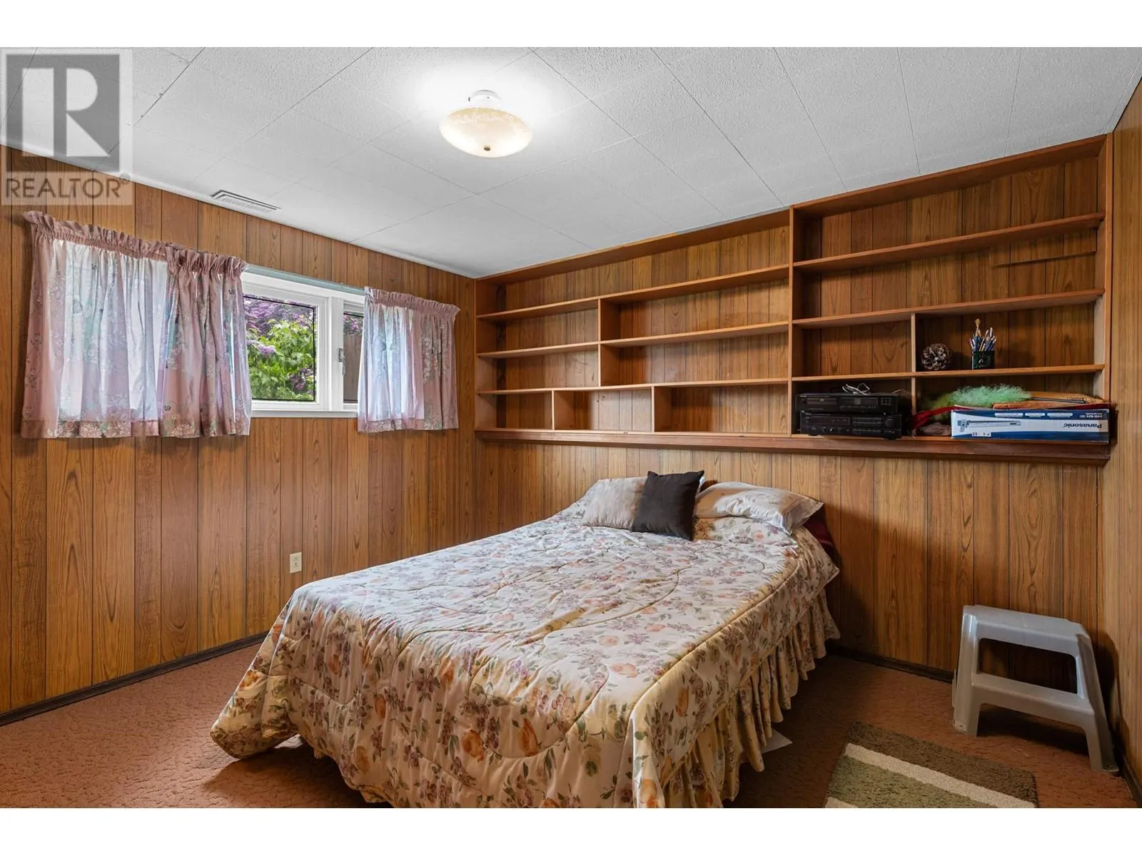 350 Clarissa Road