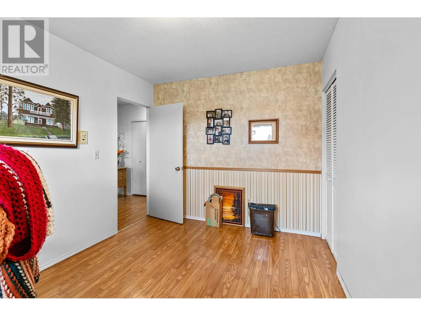 350 Clarissa Road