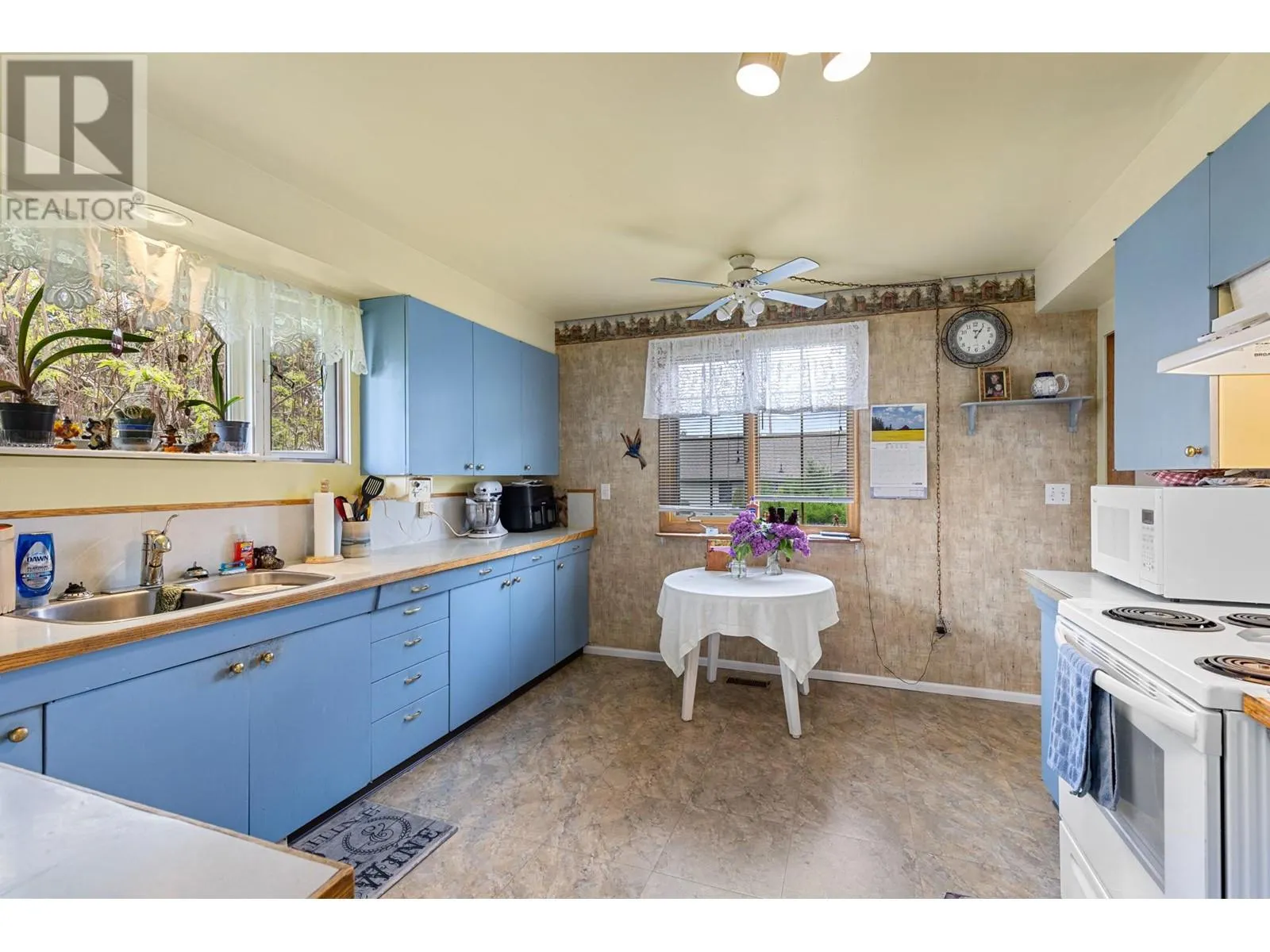 350 Clarissa Road
