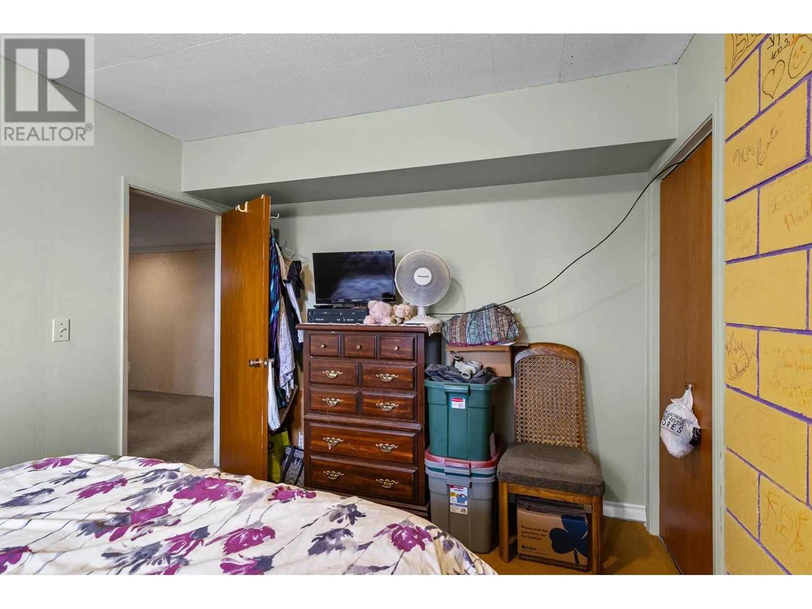350 Clarissa Road