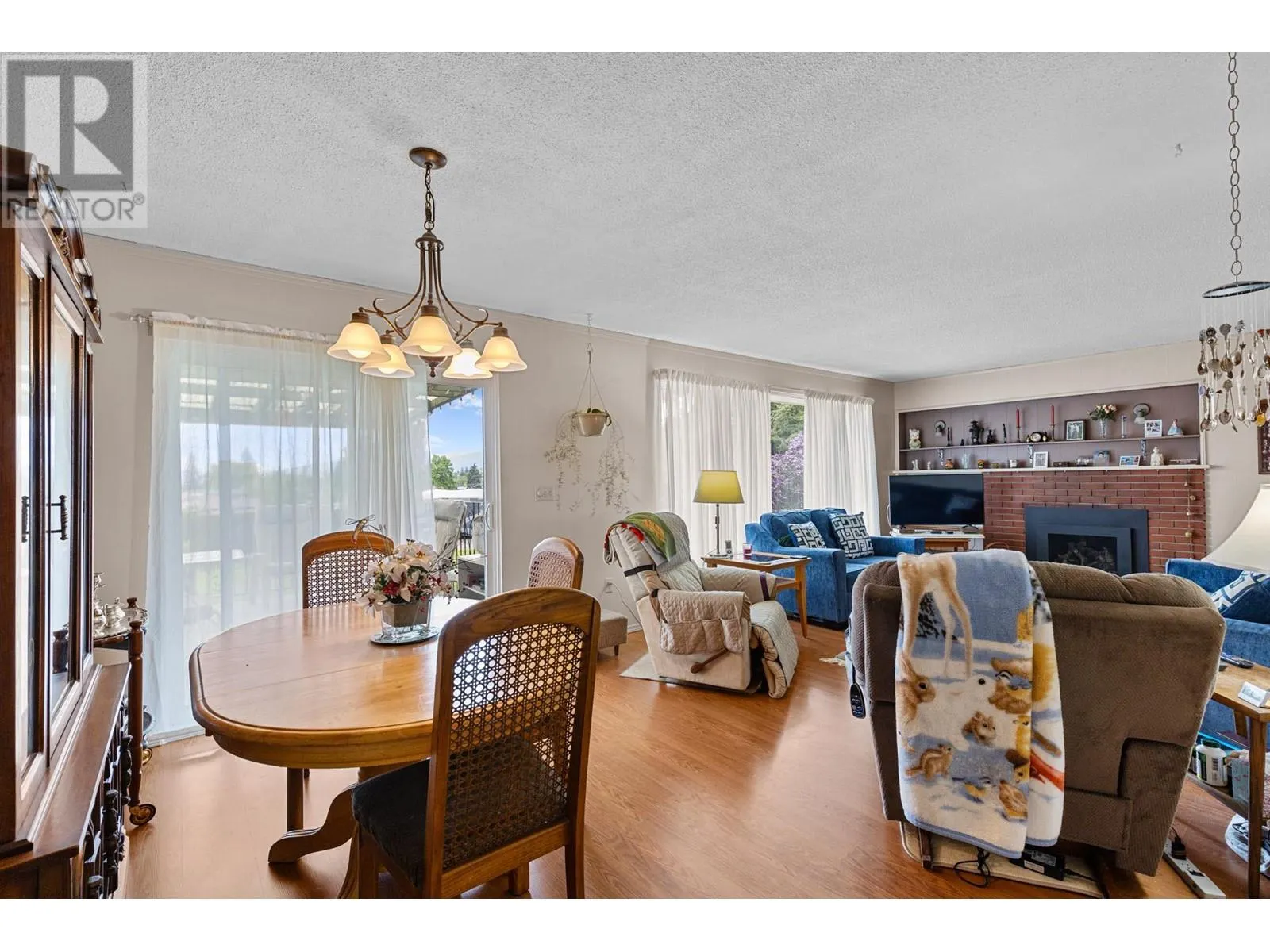 350 Clarissa Road