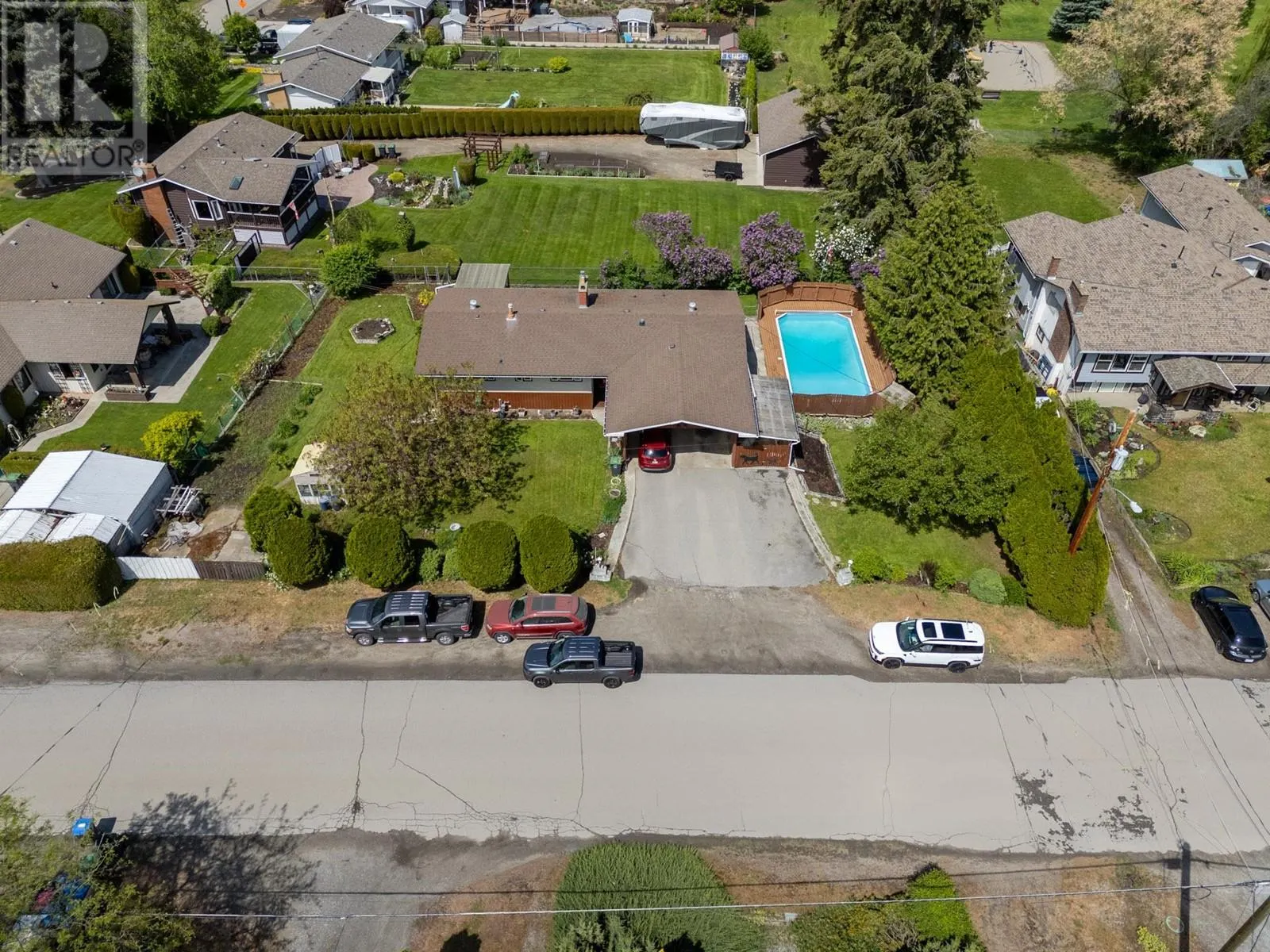 350 Clarissa Road