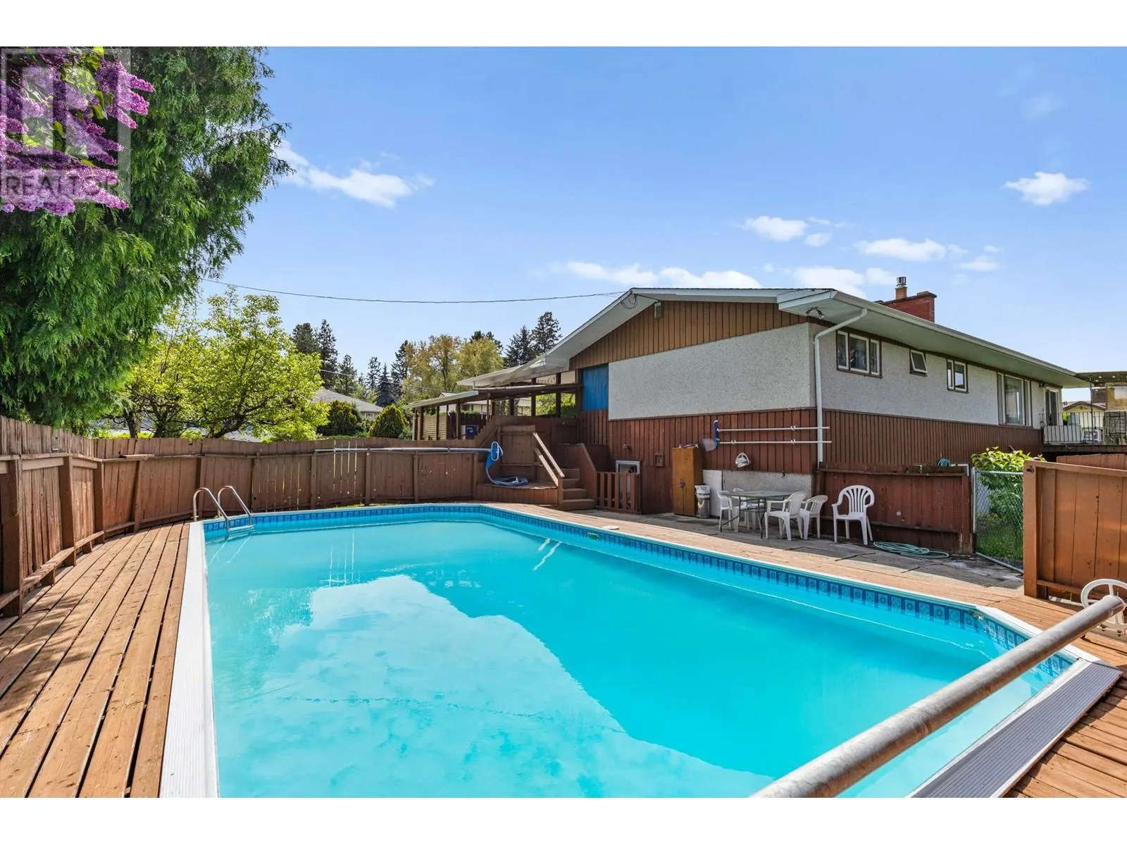 350 Clarissa Road