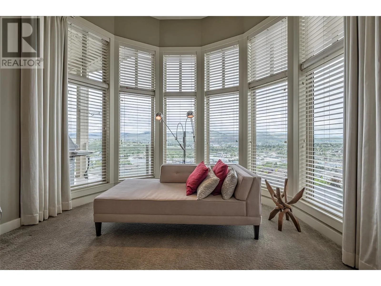1117 Mt Fosthall Drive Unit# 10