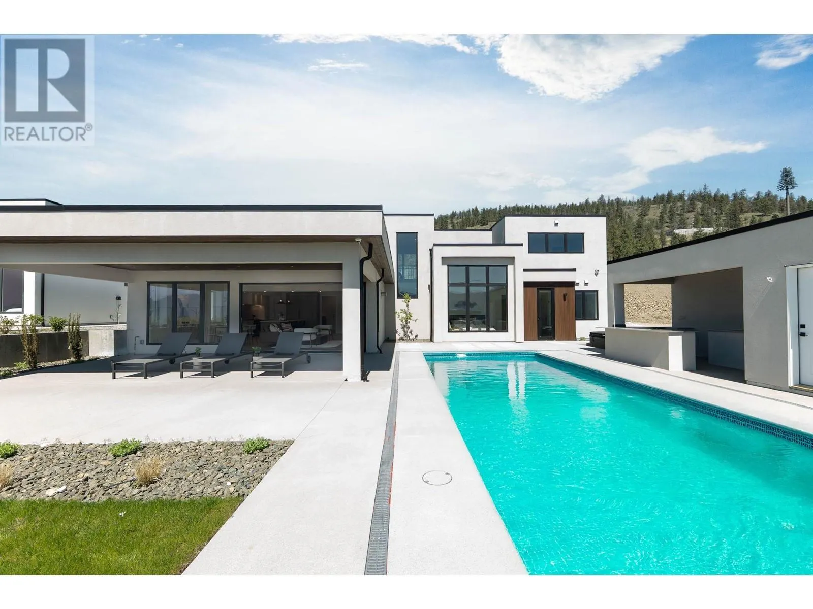 1388 Vineyard Drive
