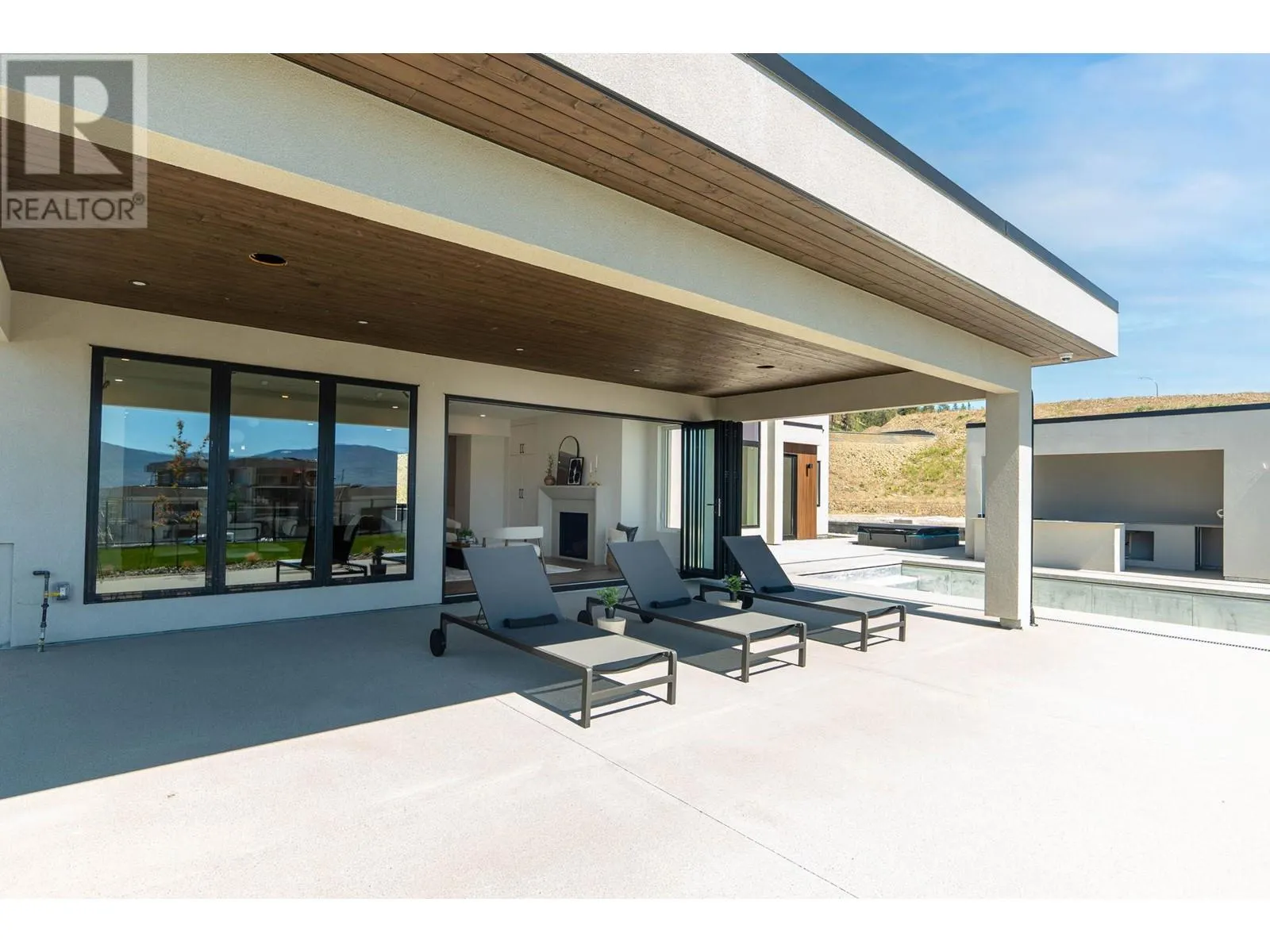 1388 Vineyard Drive