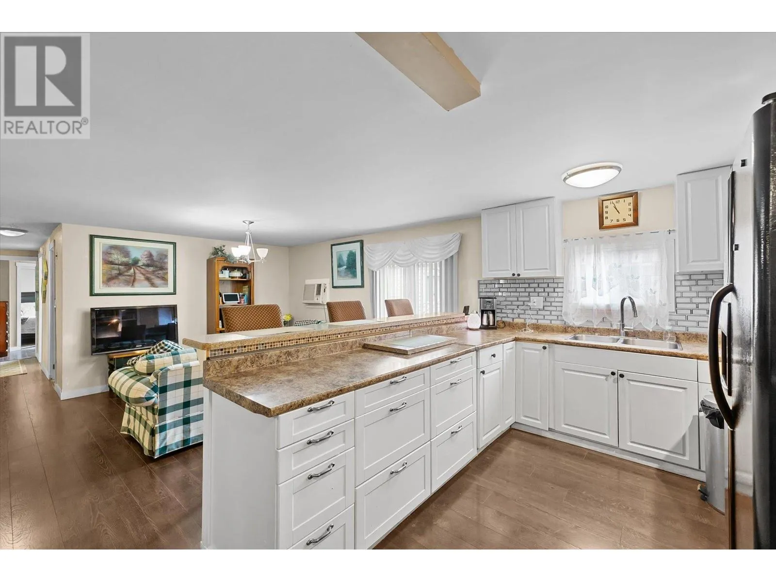 1881 Boucherie Road Unit# 42