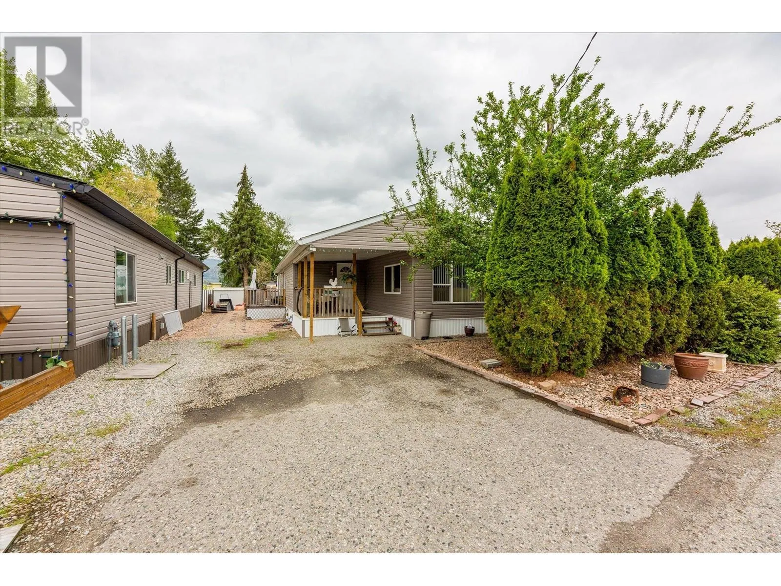 1881 Boucherie Road Unit# 42