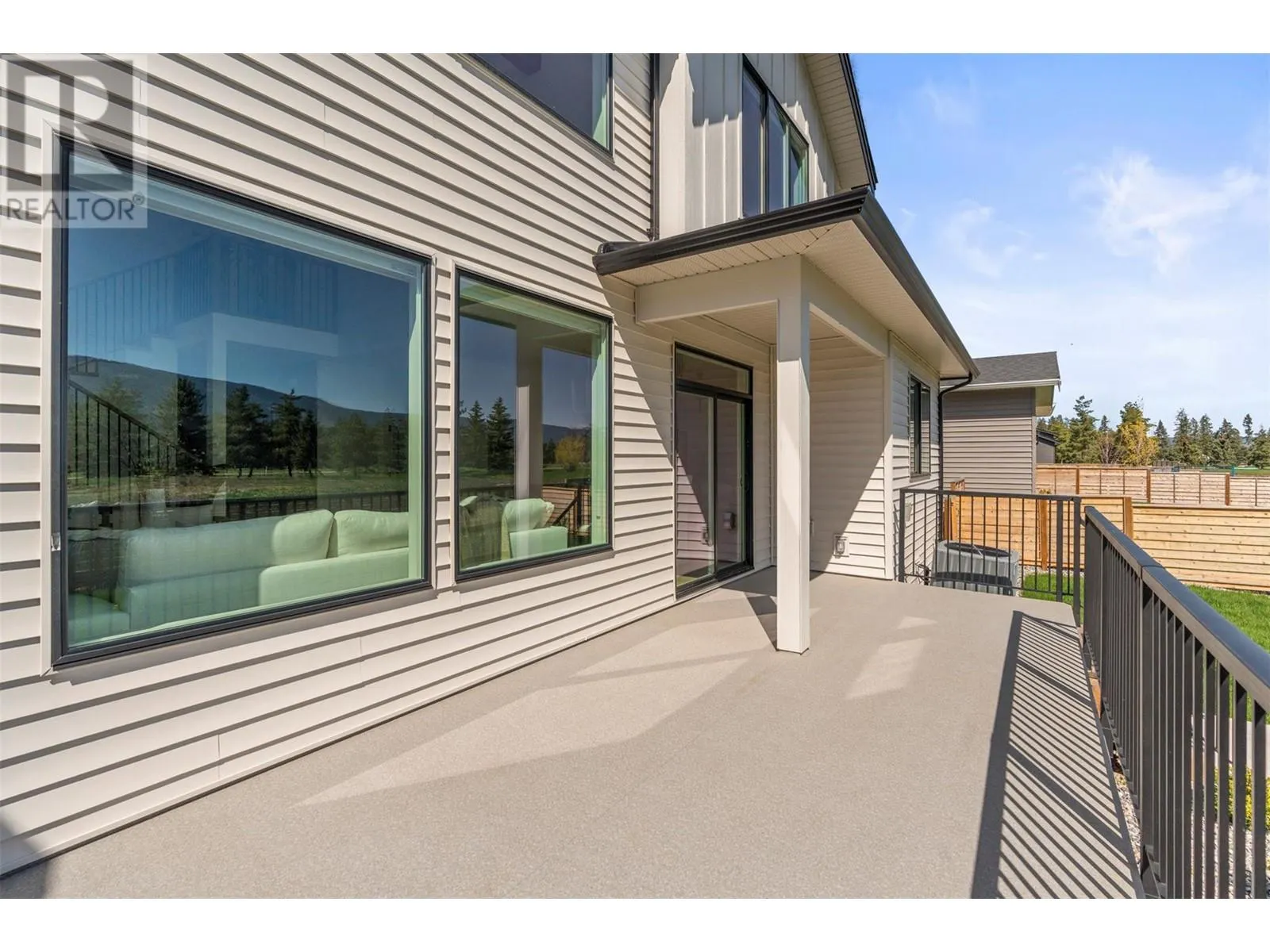 2440 Bradley Drive