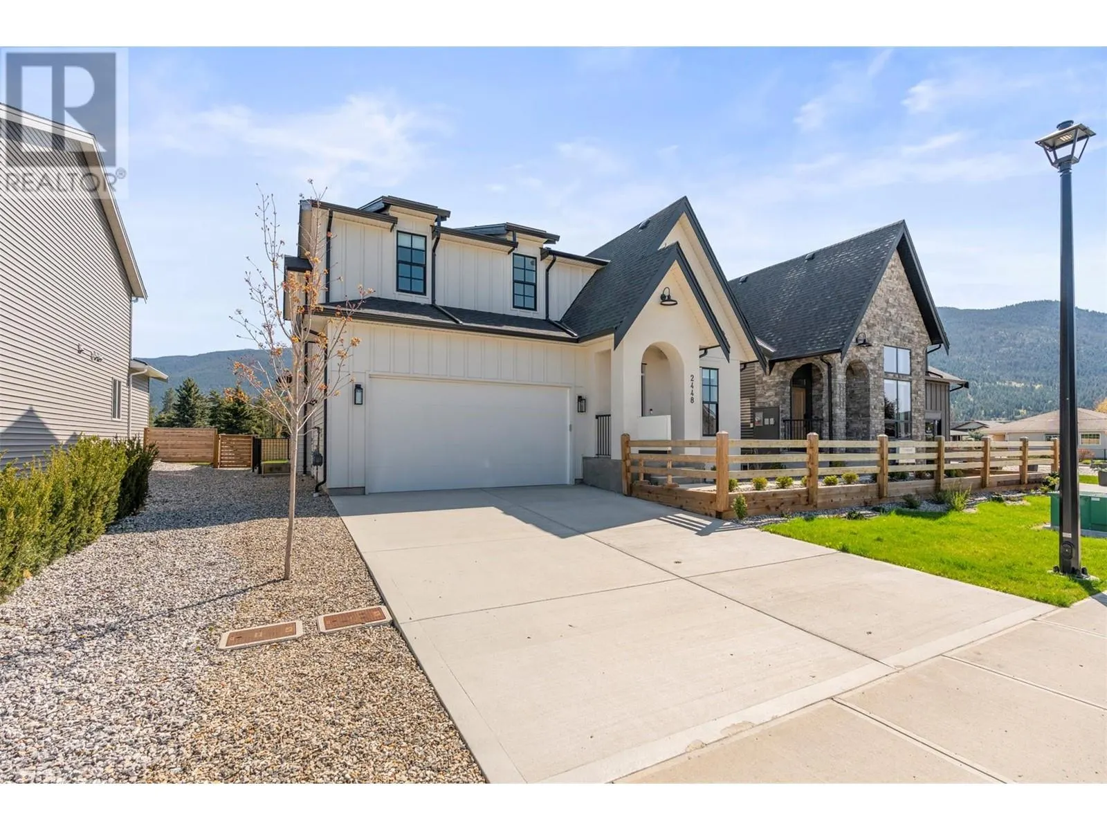 2440 Bradley Drive