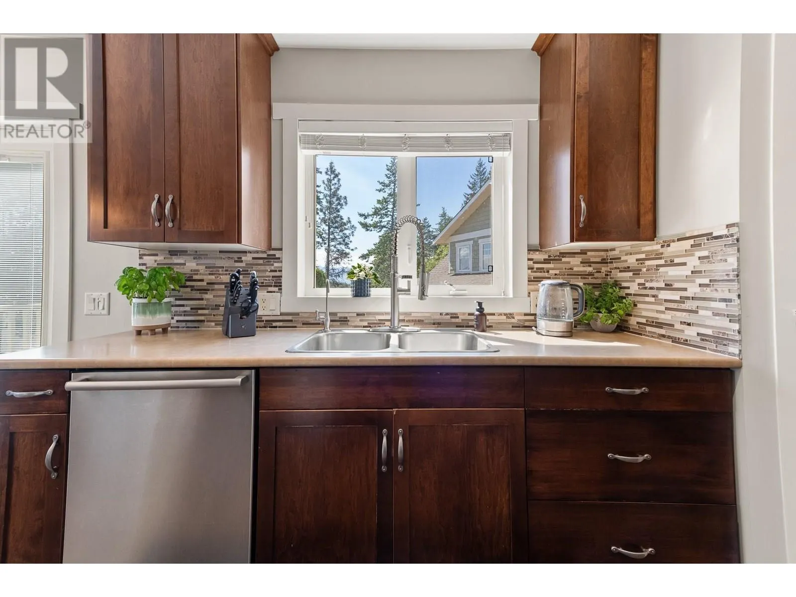 1590 West Kelowna Road