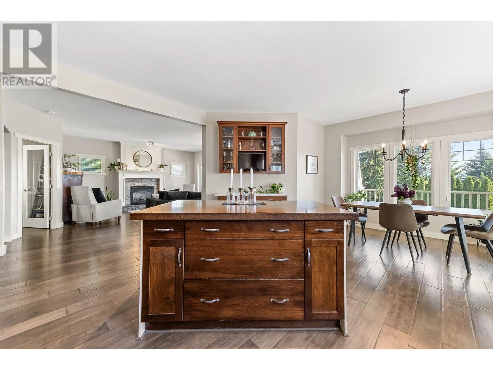 1590 West Kelowna Road