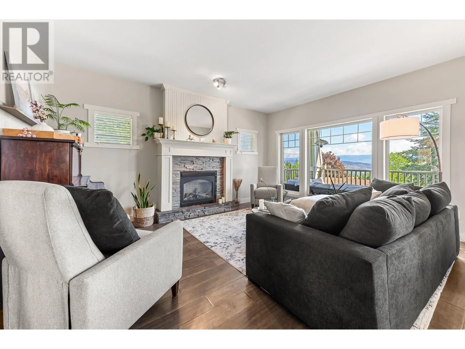 1590 West Kelowna Road
