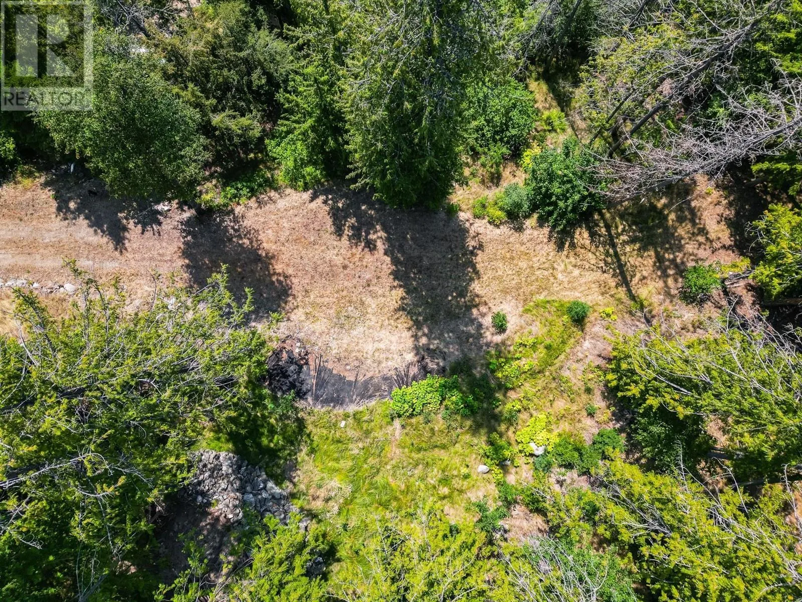 6802 MARIAN Lane