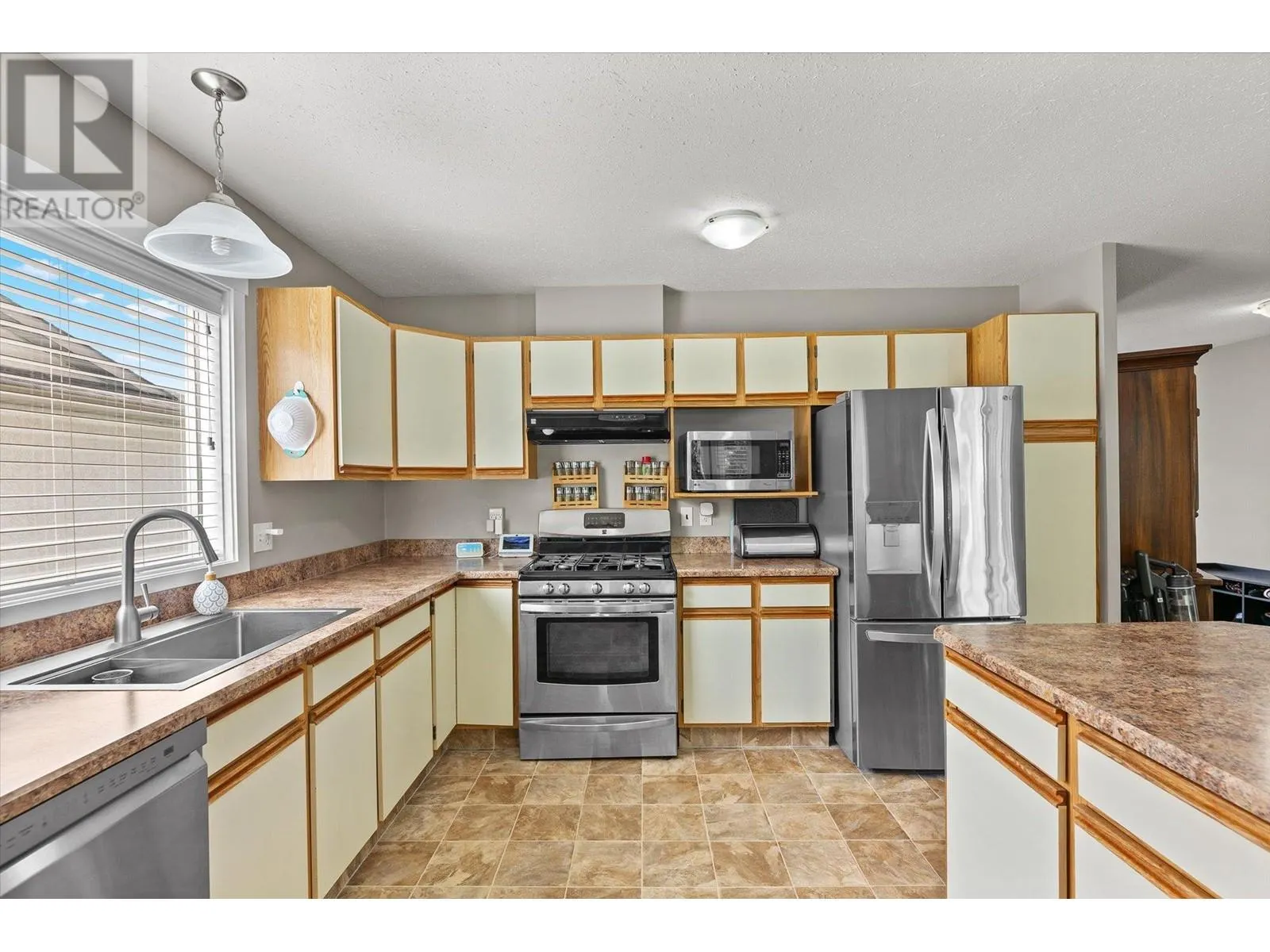 311 Molnar Road