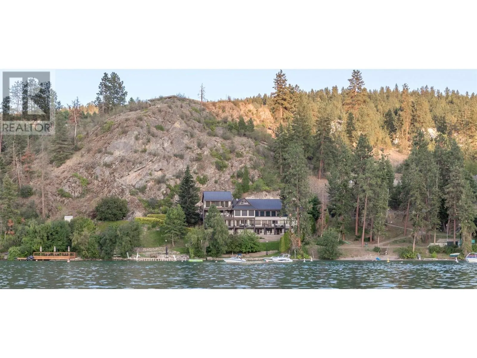 15010 & 15020 Tamarack Drive