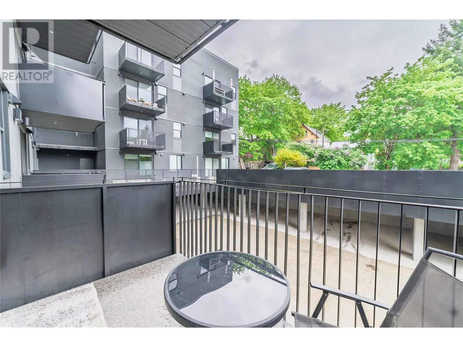 514 VICTORIA Street Unit# 207