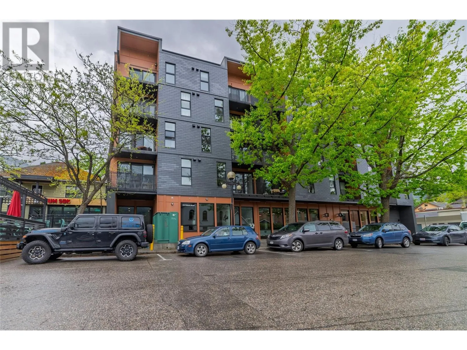 514 VICTORIA Street Unit# 207