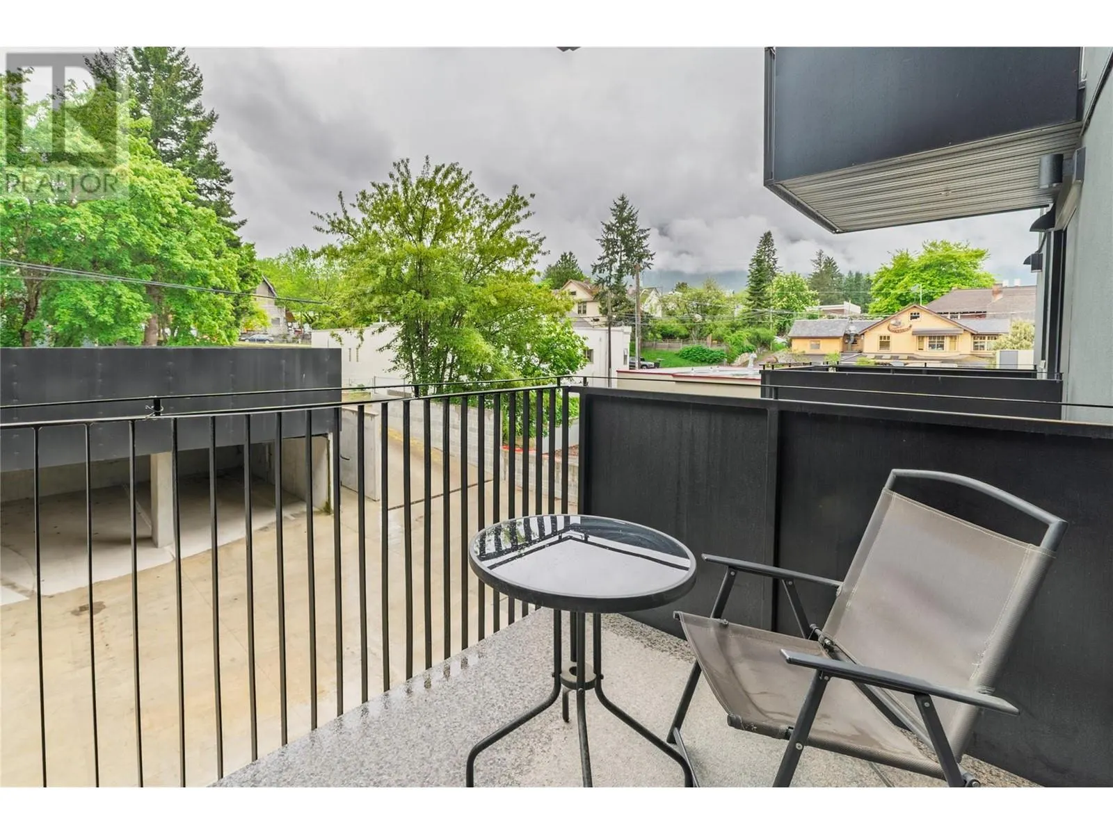 514 VICTORIA Street Unit# 207