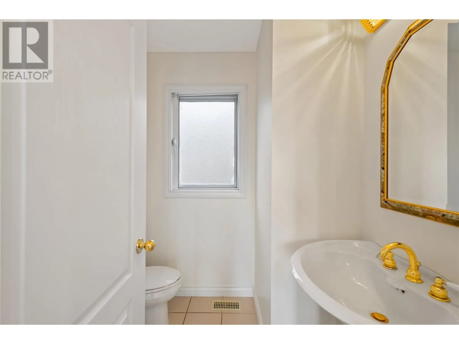 2368 Nahanni Court