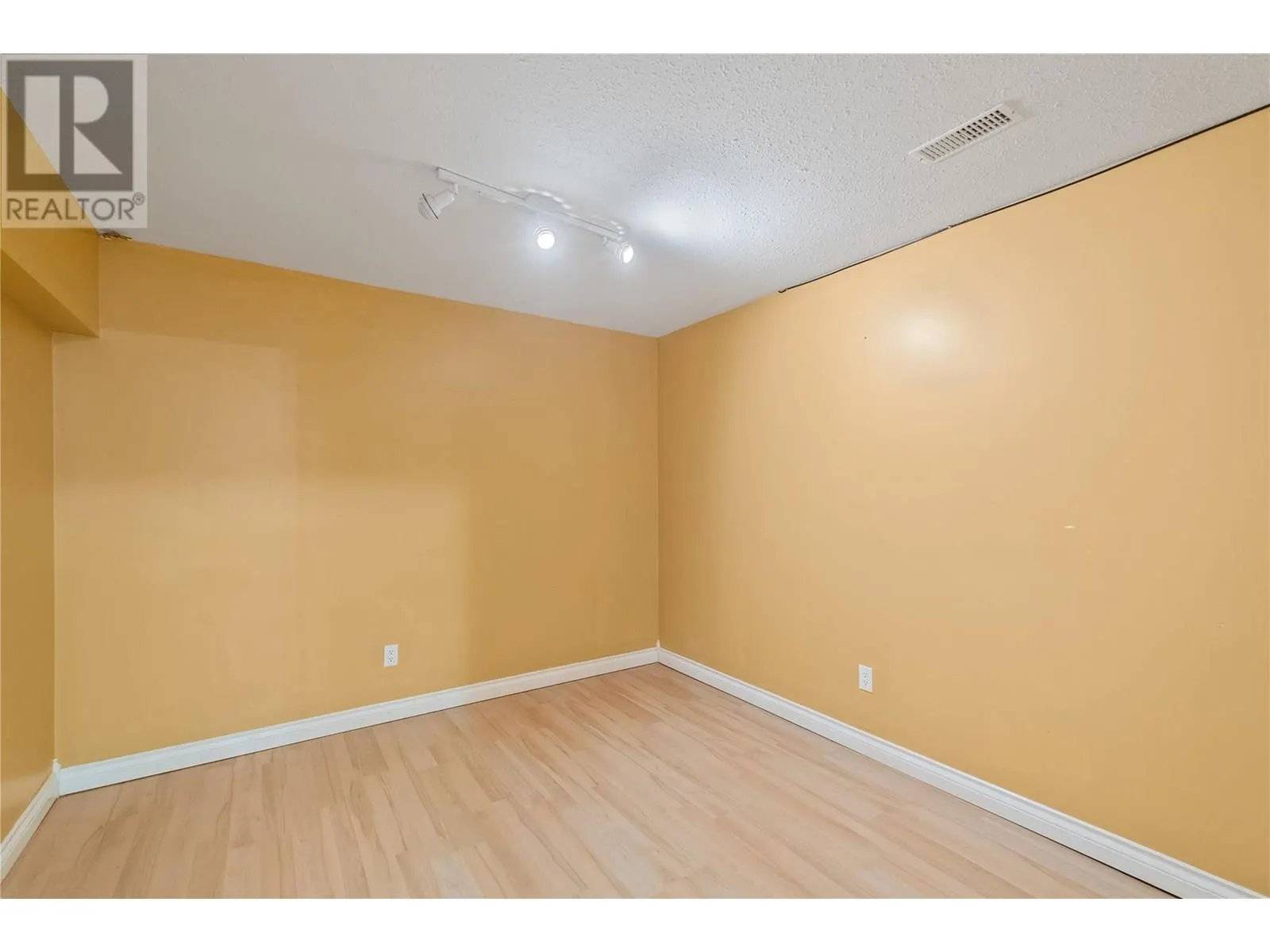 2368 Nahanni Court
